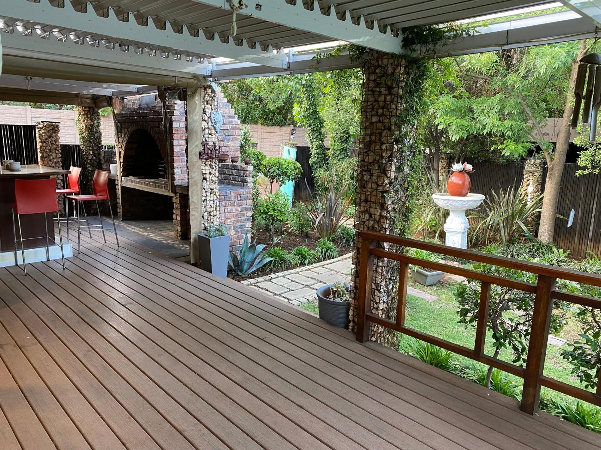Cottonwood Guesthouse Oasis ブルームフォンテーン エクステリア 写真